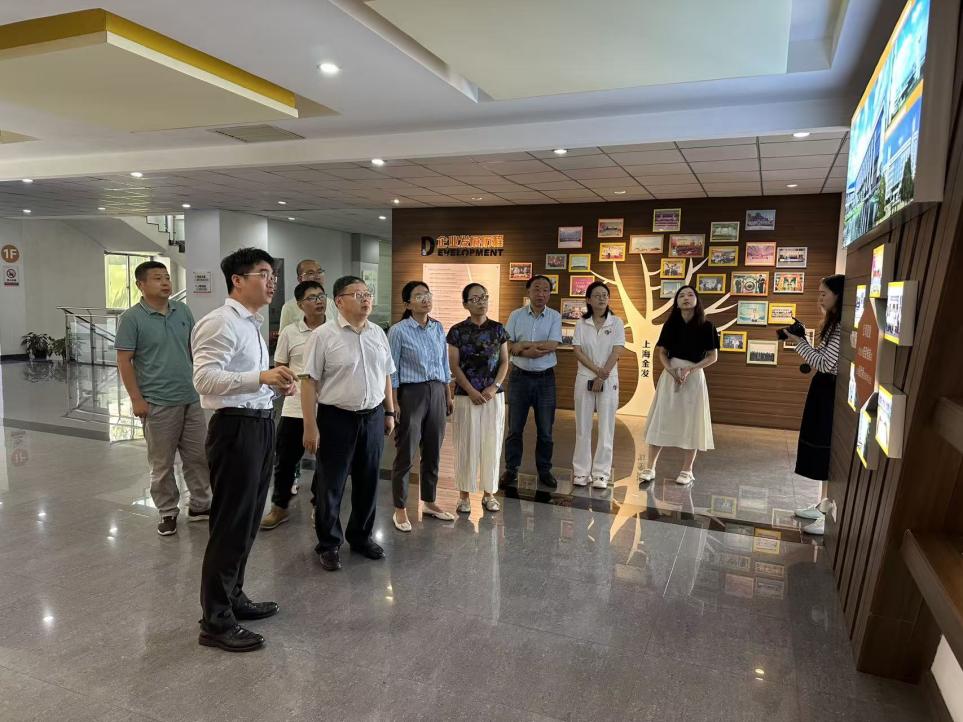我校赴沪开展访企拓岗，与金发科技深入交流校企协同育人